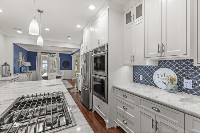 Building Photo - 6422 Gladehill Dr
