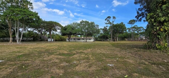 Building Photo - 6500 SW 82nd Ave