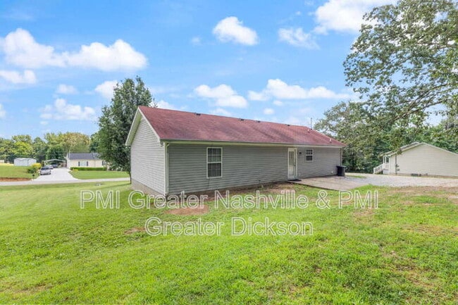 Building Photo - 7915 Crossroads Blvd