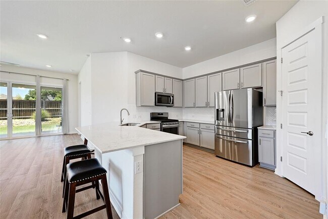 Building Photo - 2133 Alamar walk