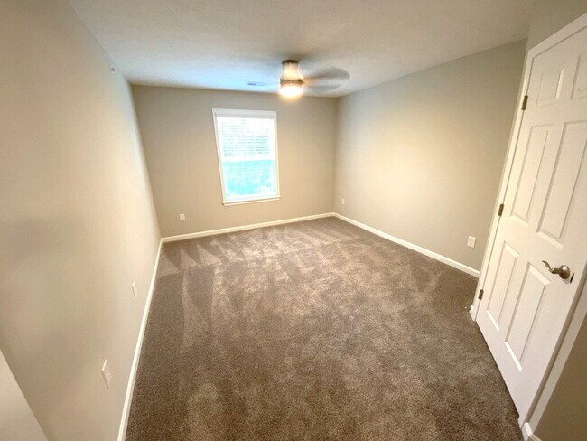 Building Photo - 4329 Value Springs