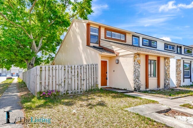 Building Photo - 12290 Huntsman Ln