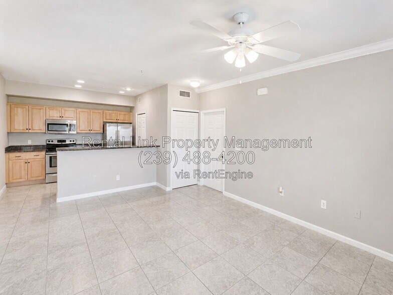 Building Photo - 13100 Bella Casa Cir