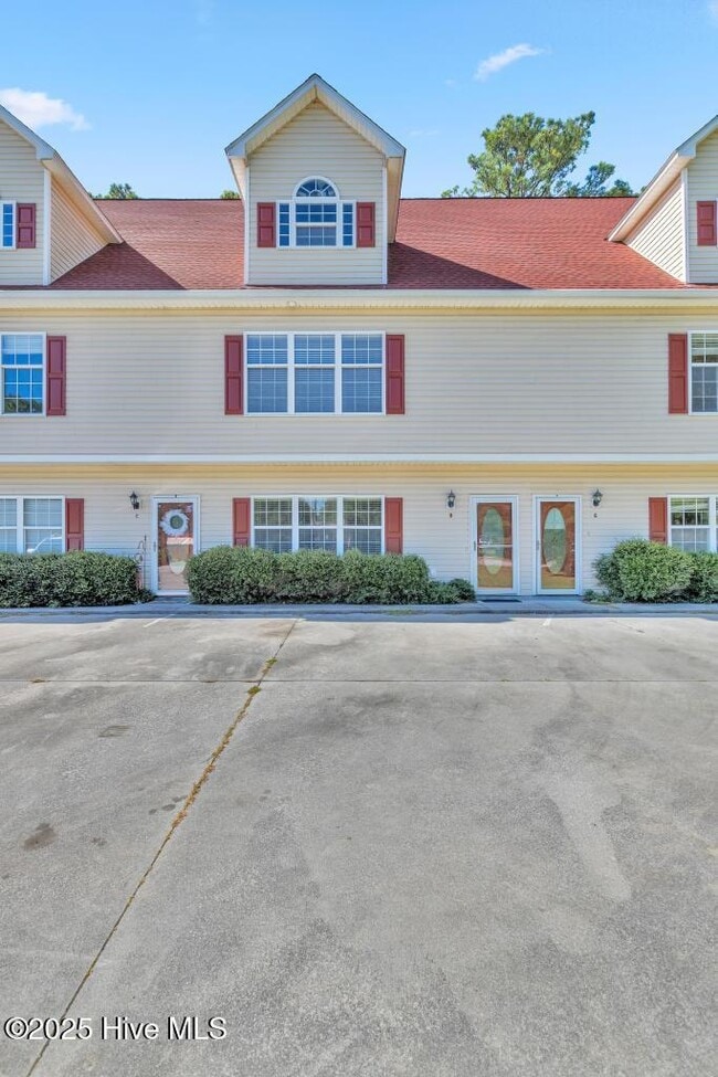 Building Photo - 101 Ole Field Cir
