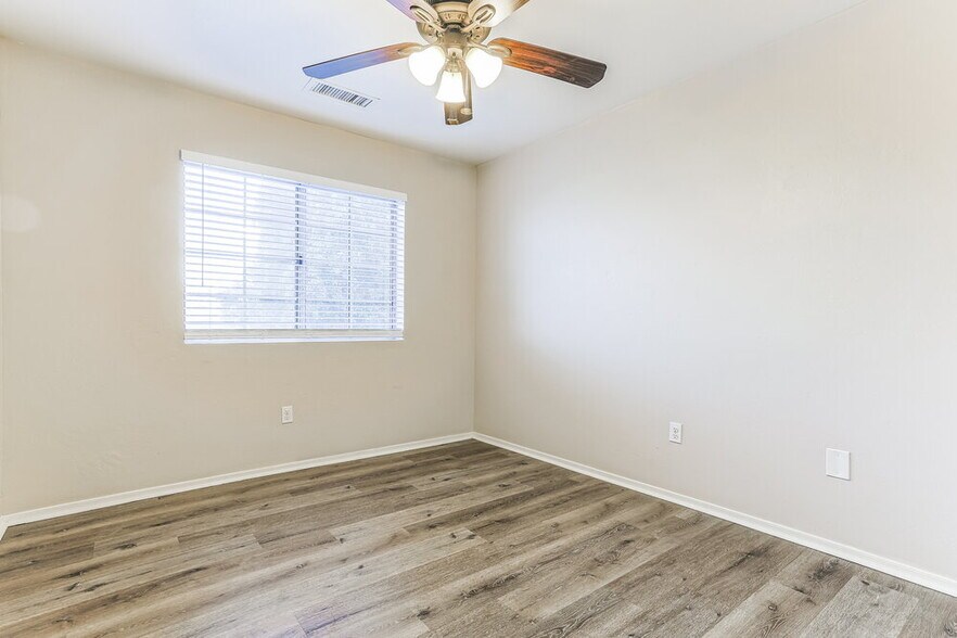 Building Photo - 3134 E McKellips Rd