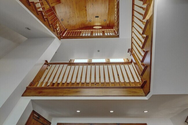 Building Photo - 31 Rhetts Bluff Rd