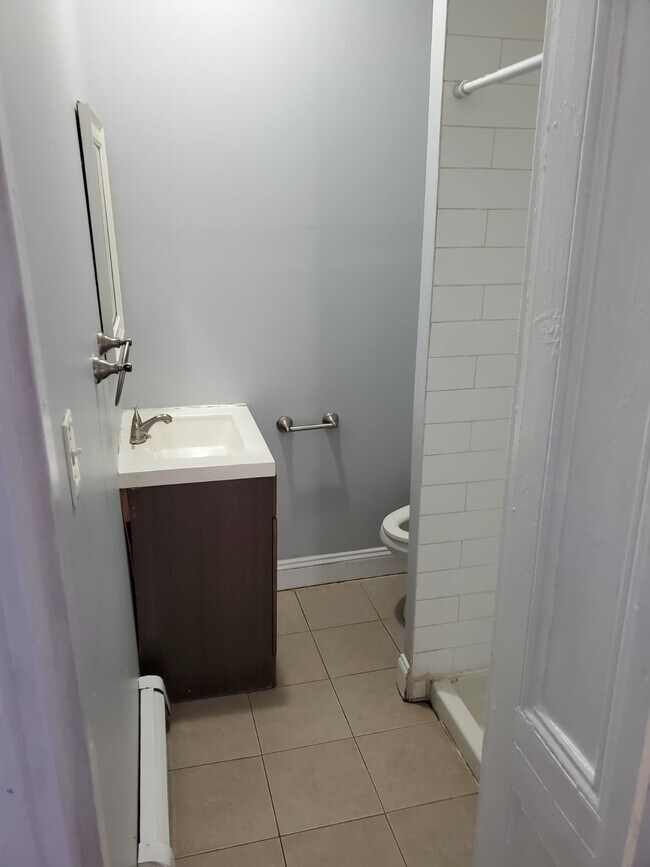 Building Photo - 232-234 E Hanover St