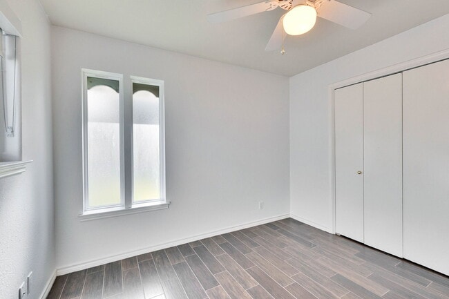 Building Photo - 7709 Shoal Creek Blvd