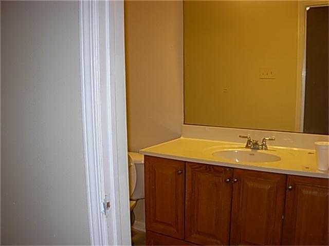 Building Photo - 6536 Hogue St