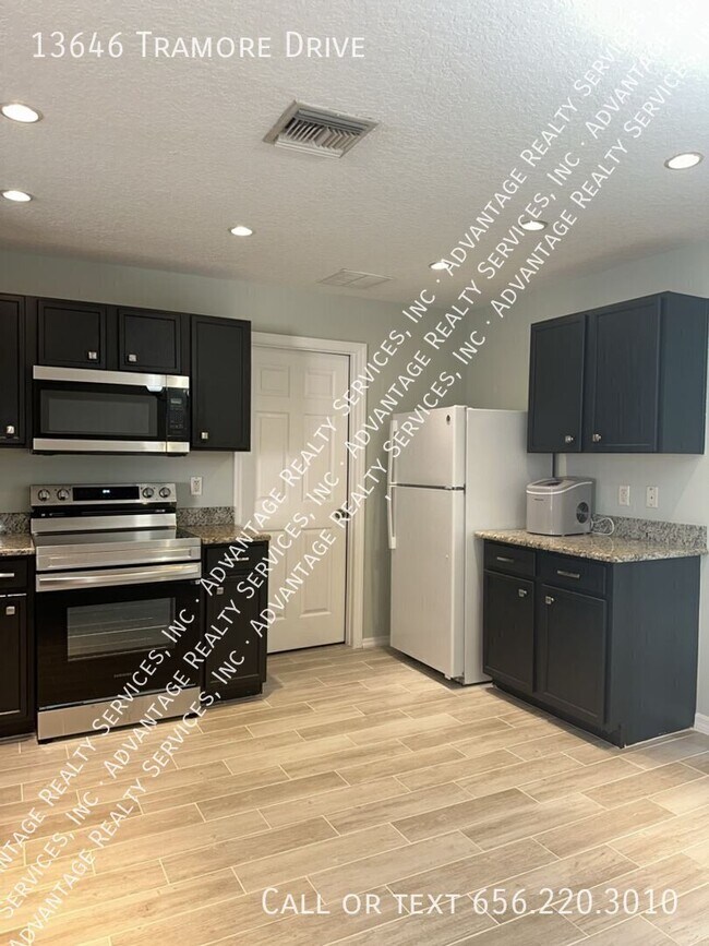 Building Photo - 13646 Tramore Dr