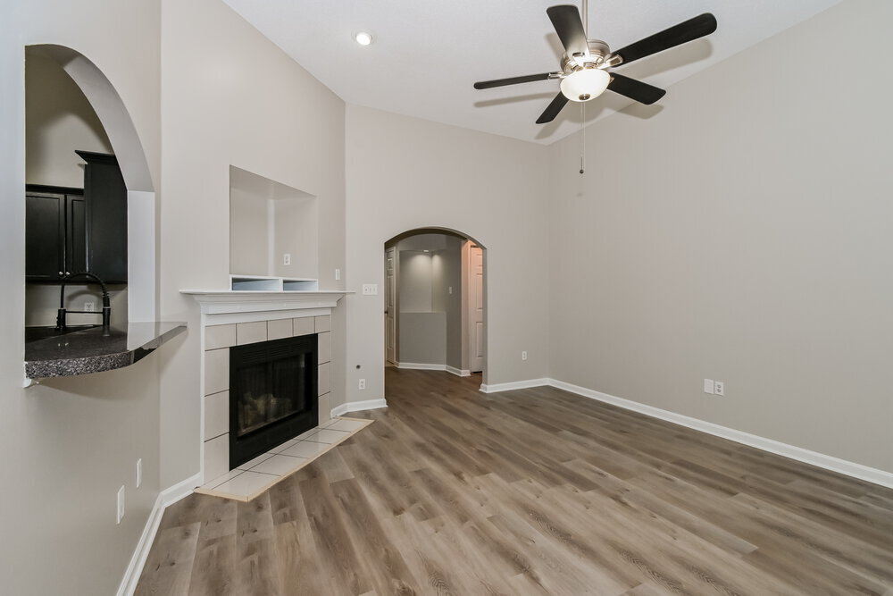 Building Photo - 5848 Hayden Cove