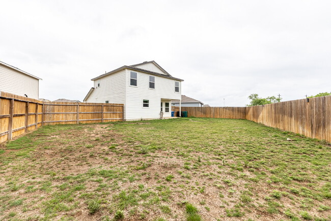 Building Photo - 13111 Winemaker Dr