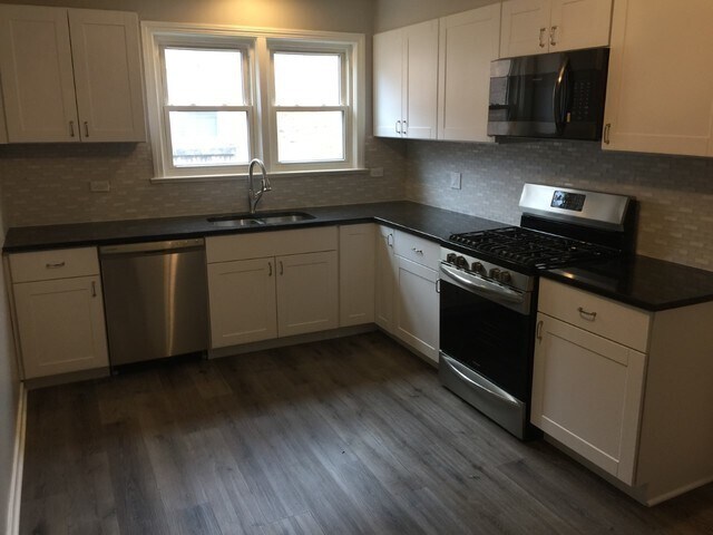 Building Photo - 8917 Bronx Ave