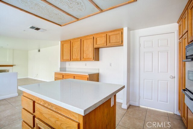 Building Photo - 14276 Madera Ct
