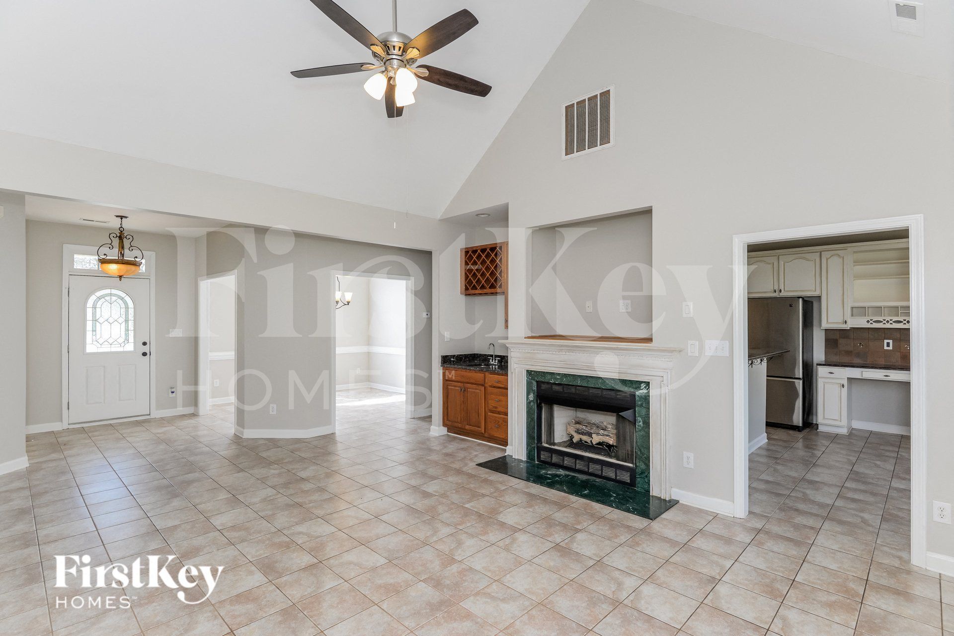 Building Photo - 1001 Josey Ln