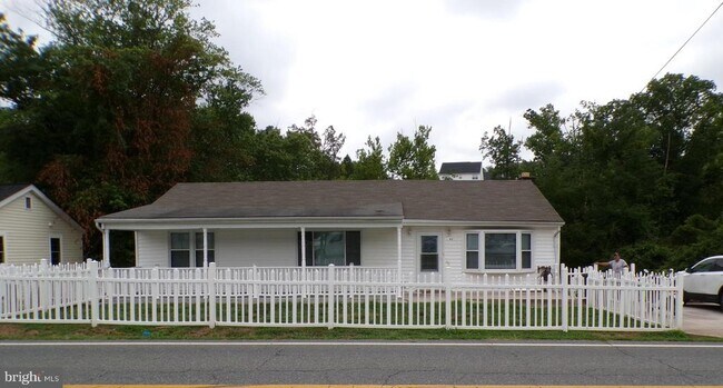 Primary Photo - 97 Truslow Rd