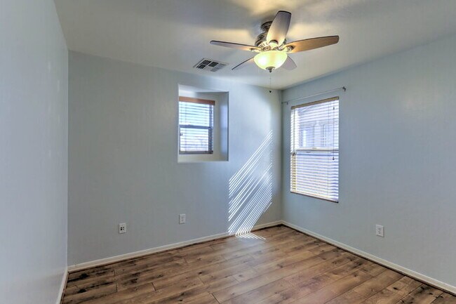 Building Photo - Rancho Sahuarita