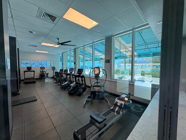 Building Photo - 2501 S Ocean Dr