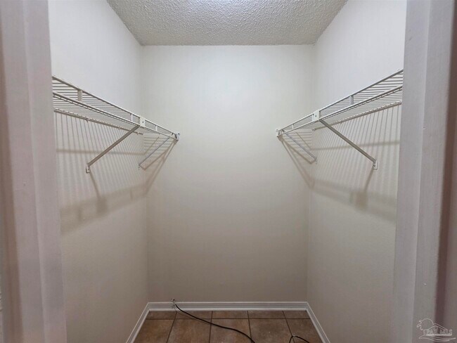 Building Photo - 1440 N 61st Ave