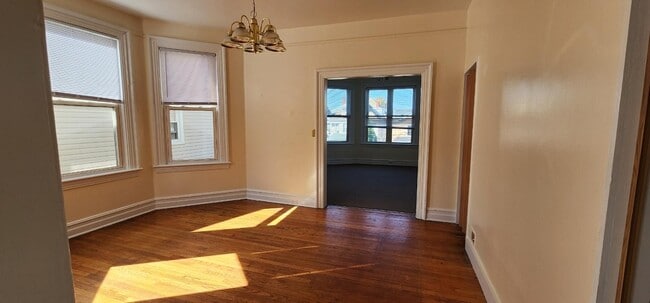 Building Photo - 251 N Fulton Ave