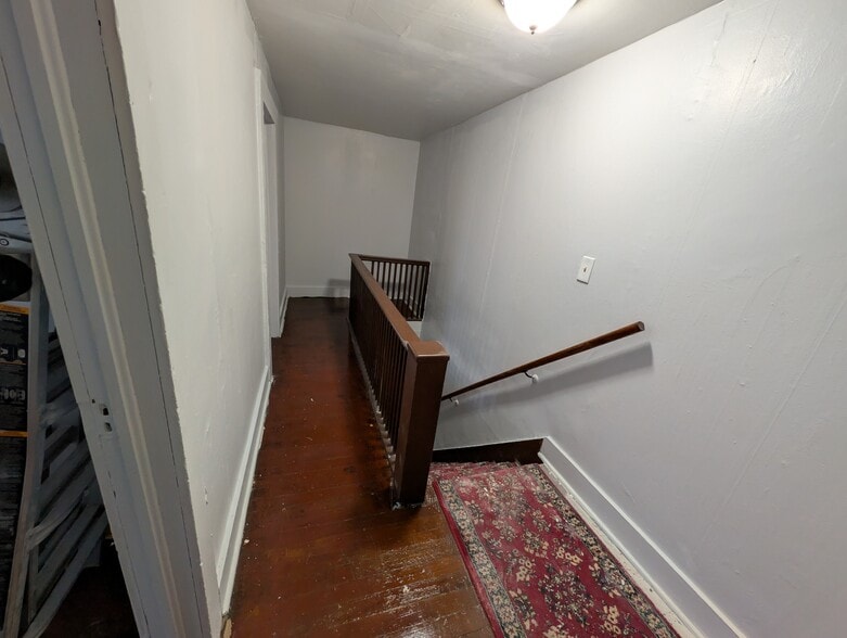 Hallway - 1727 Clark Street Rd