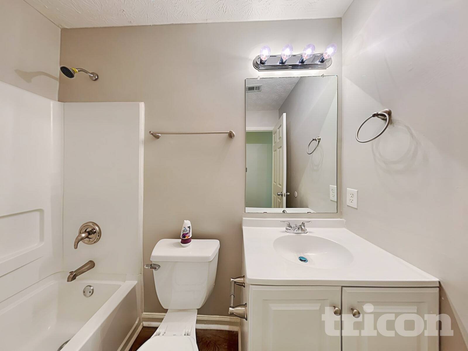 Building Photo - 1455 Enchanted Forest Dr