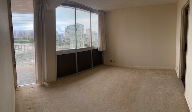 Primamry bedroom - 2439 Kapiolani Blvd