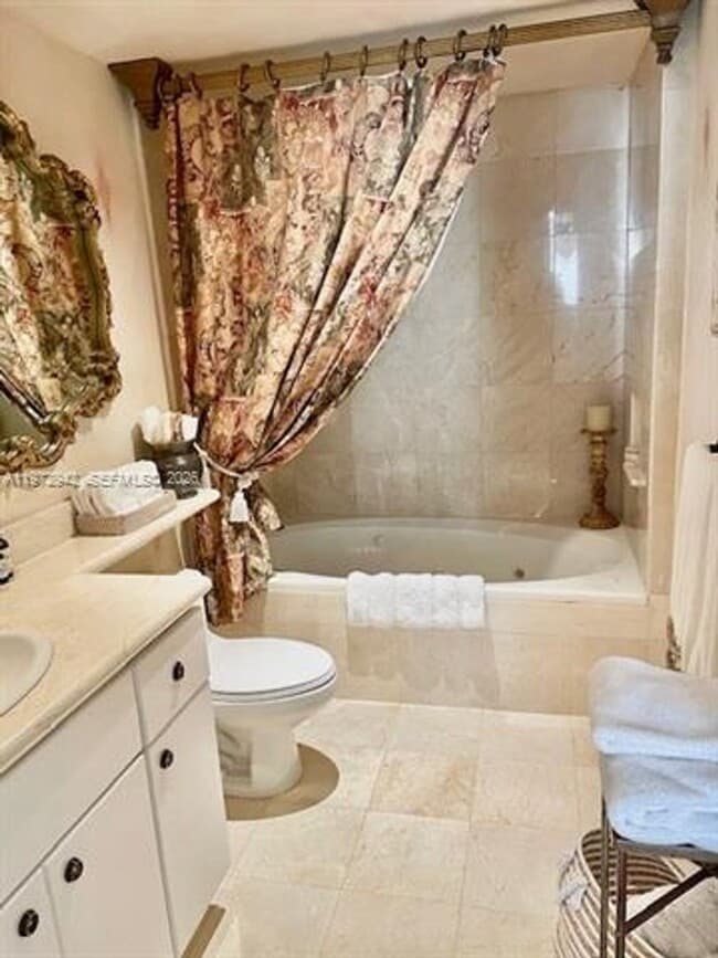 Building Photo - 1 Century Ln