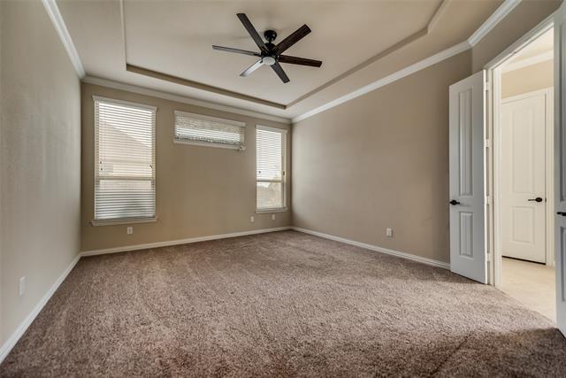 Building Photo - 2025 Zander Dr