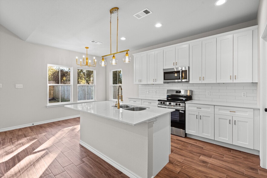 Building Photo - 195 Teal Dr