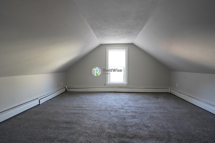 Building Photo - 3 Winship Pl