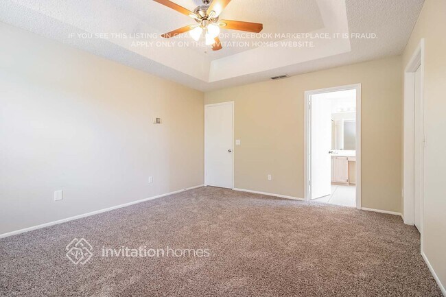 Building Photo - 13044 Bellerive Ln