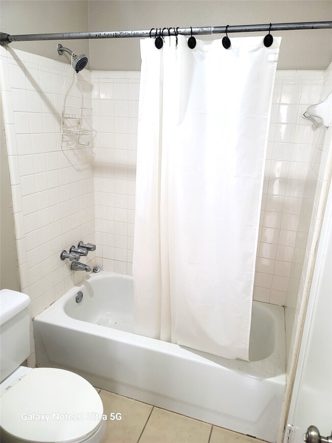 Building Photo - 19318 Quiet Brook Dr