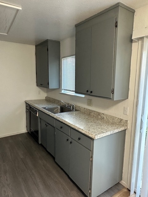 Building Photo - Stockton 2 Bedroom 1 Bathroom Triplex