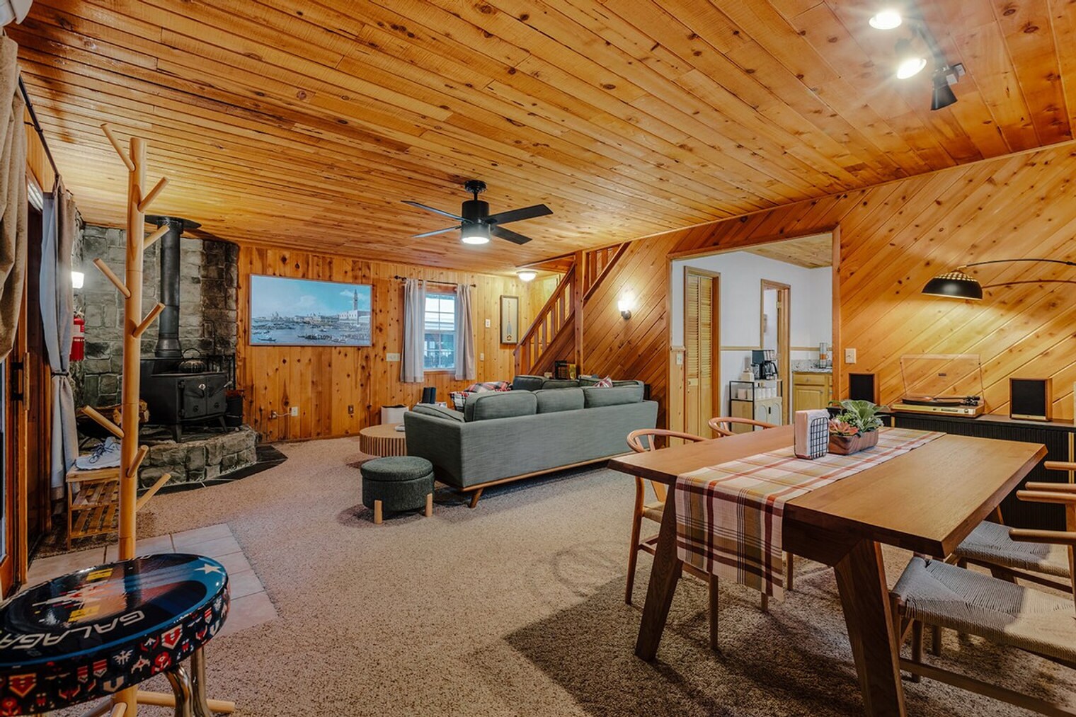 Building Photo - 8448 Starlite Pines Rd