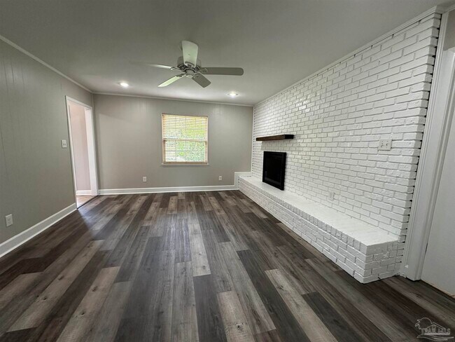 Building Photo - 5701 Limestone Rd