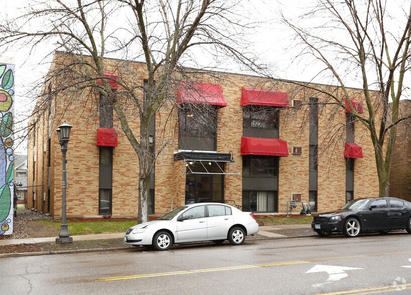 Primary Photo - Groveland Terrace