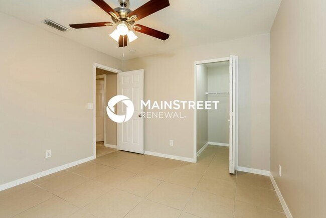 Building Photo - 3 Bedroom Pet-Friendly Home in Lehigh Acres, FL with Main Street Renewal
