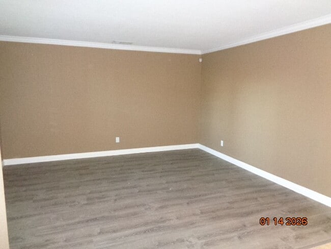 Building Photo - Large West Lancaster 2 Story Built in 2004 with 3638 sq. ft.