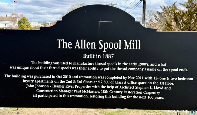 Building Photo - 60 Willow St