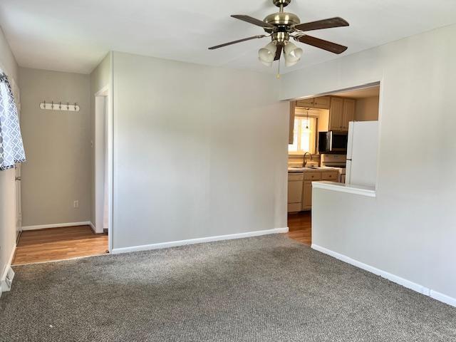 Building Photo - 2146 Symes St