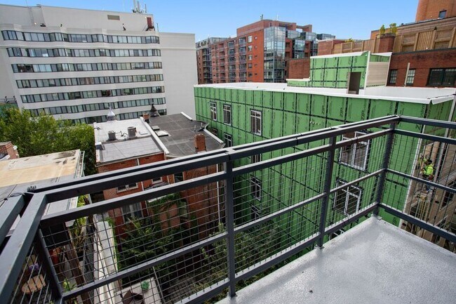 Building Photo - 1125 11th St NW