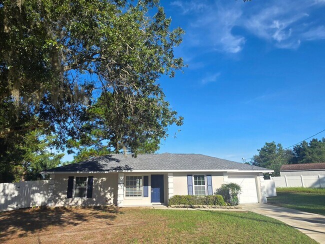 Building Photo - 7 Dogwood Ct