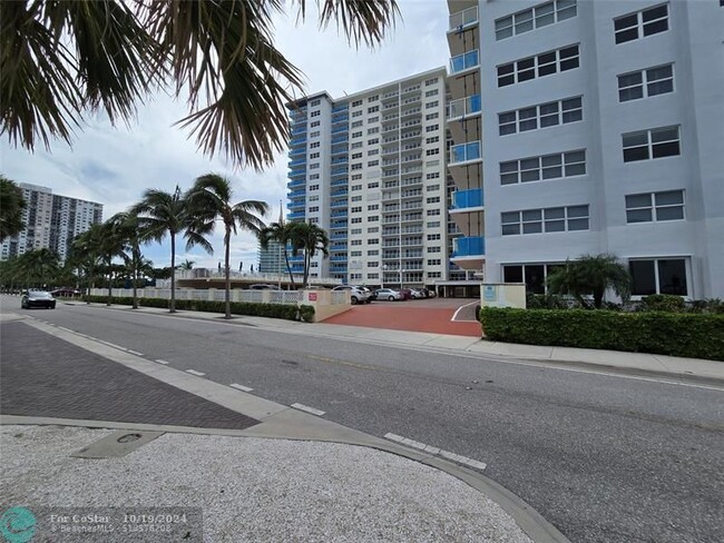 Building Photo - 111 N Pompano Beach Blvd