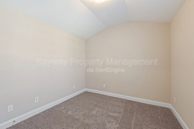 Building Photo - 1115 Jolly Ln
