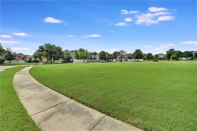 Building Photo - 513 Freeland Path