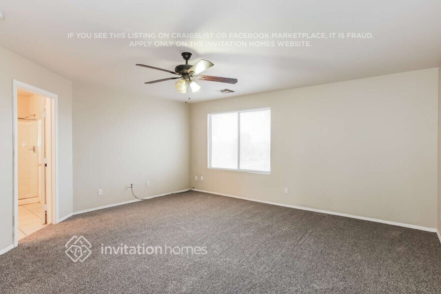 Building Photo - 10901 Hayward Ave