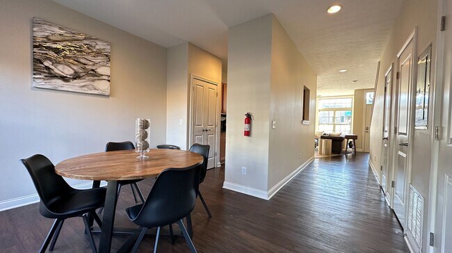 Building Photo - Amazing Location - Downtown Modern Living:...