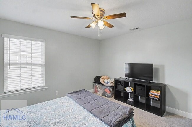 Building Photo - 906 Rachel Ln