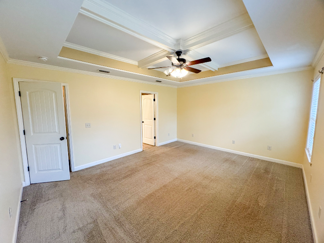 Building Photo - 104 Sagewood Ln